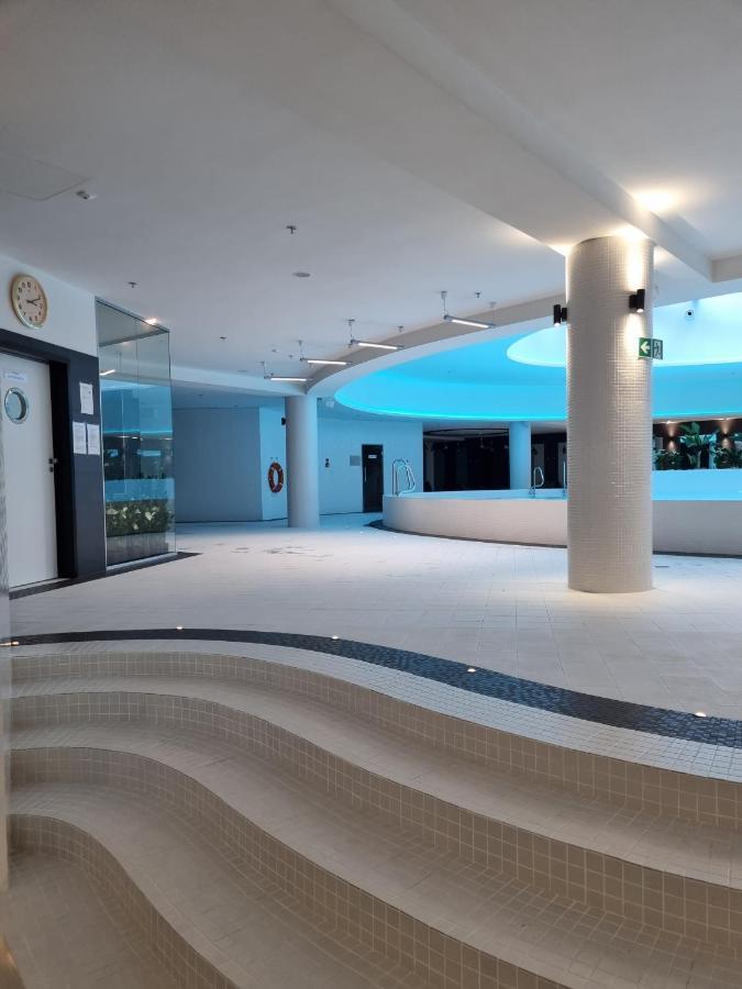 Jbhotels Apartament Comfort Hanza Tower 슈체친 외부 사진
